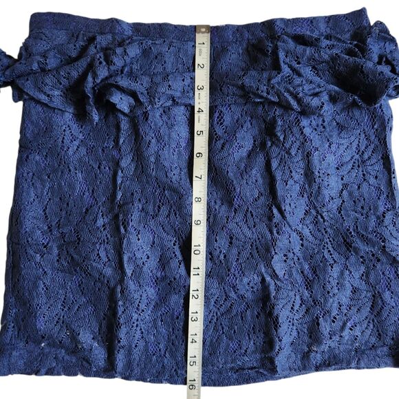 Lucca Couture Navy Blue Lace Ruffle Peplum Mini Skirt Sz M - Picture 9 of 10